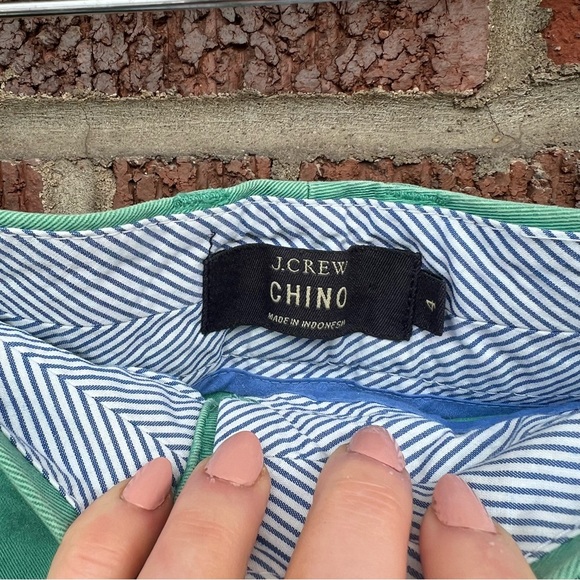 J. Crew Chino Mint Green Mid Rise Shorts - Picture 4 of 4